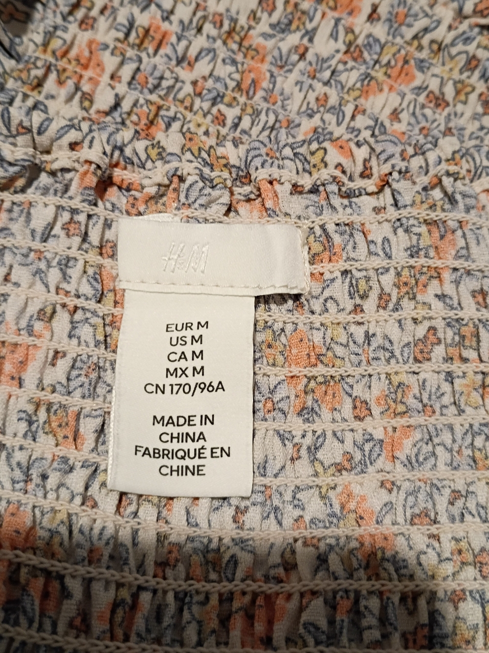 H&M Smocked Juniors Medium Floral Top in Peach & Light Blue - Picture 4 of 8